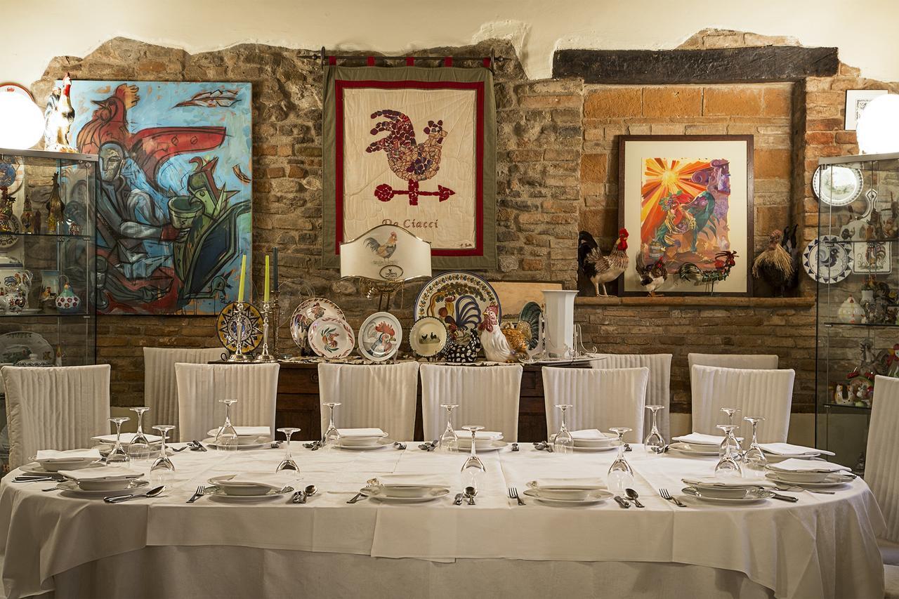 Locanda Da Ciacci Petriano 外观 照片